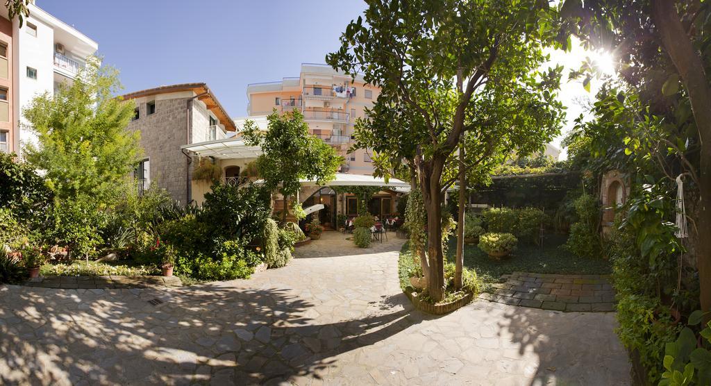 Relais Villa Angiolina Sorrento Exterior foto