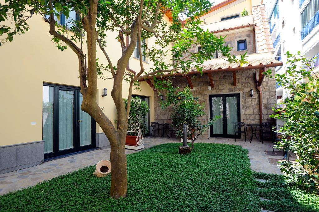 Relais Villa Angiolina Sorrento Exterior foto